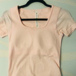 Lululemon ebb to street